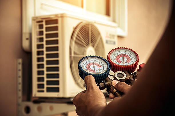 Professional Ductwork Repair technician working in Yaphank, NY